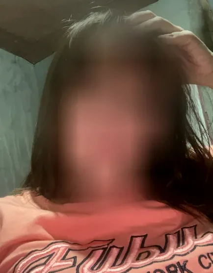 Amina, 34