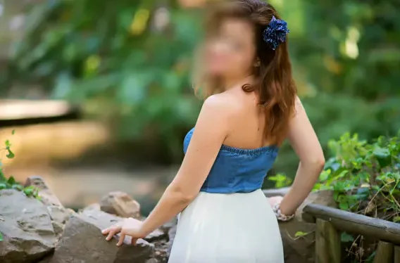 Astrid, 30