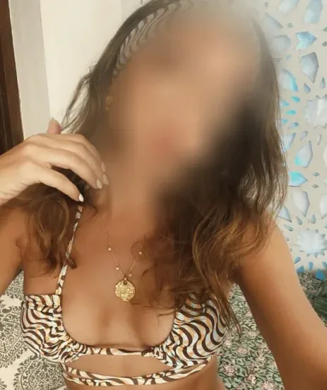 Astrid, 20