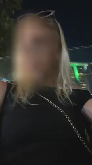 Christina, 18