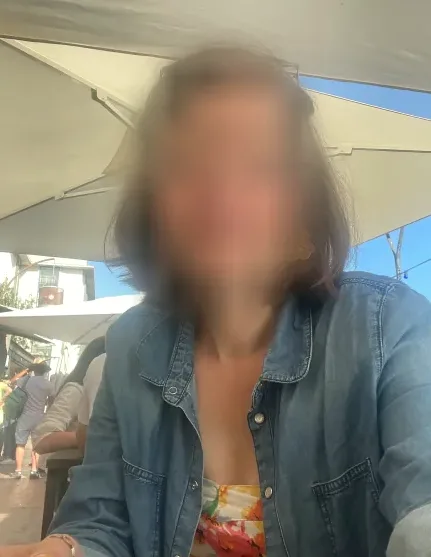 Dragana, 34