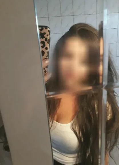 Ivona, 24