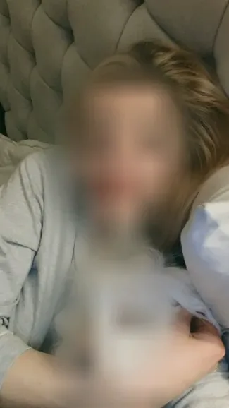 Laura, 31