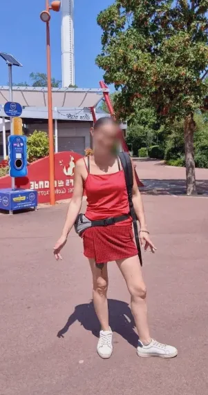 Mia, 39