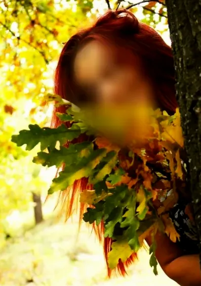 Mirela, 32
