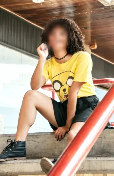 Miriam, 28