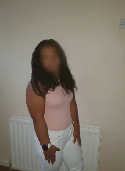 Selma, 24