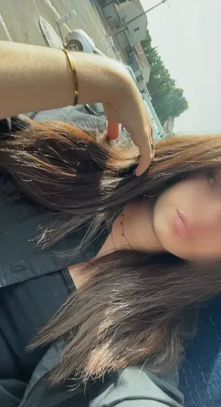 Valentina, 18