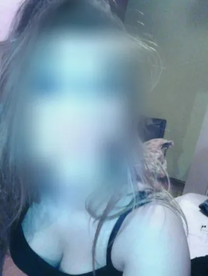 Valerie, 25