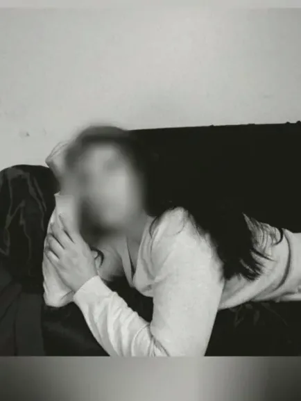 Zeynep, 40